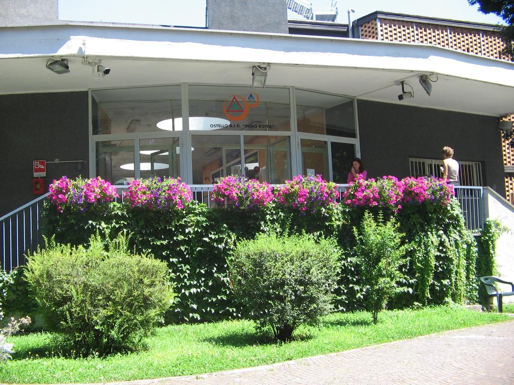 Ostello Aig Piero Rotta Milano Exteriör bild